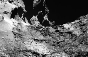A large fracture running across the comet. Credit Eureopean Space Agency